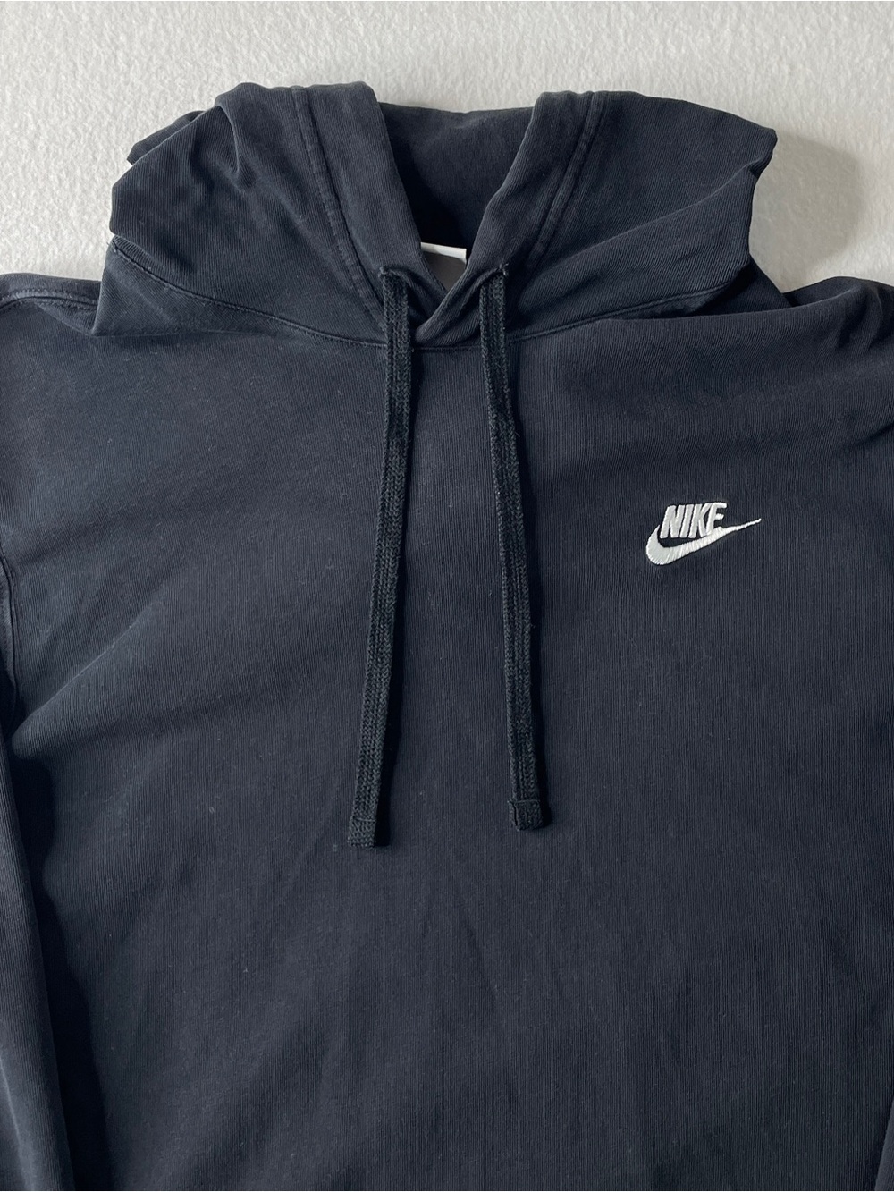 Nike Hoodie Men's Small Black Pullover Long Sleeve Lightweight Cotton Sporty - Picture 3 of 8